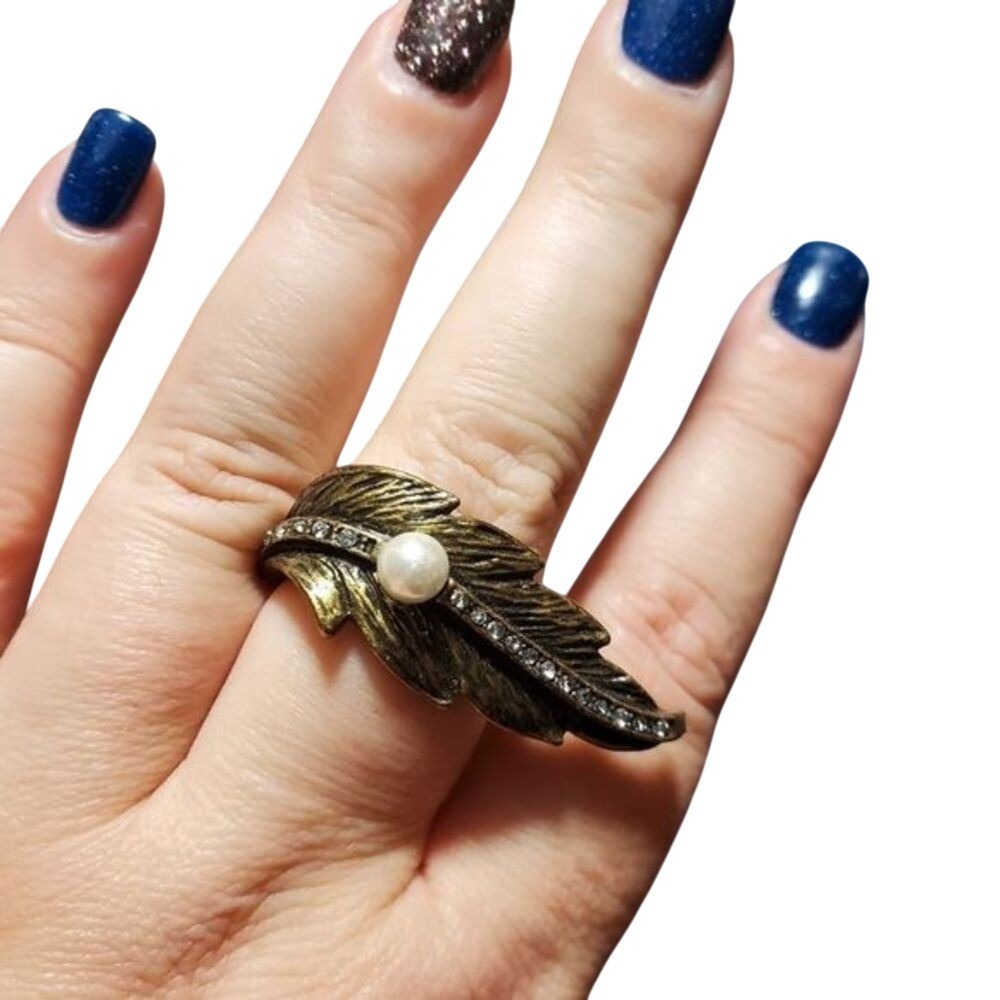 Vintage Style Antique Bronze Feather Statement Ring Faux Pearl Rhinestone Boho